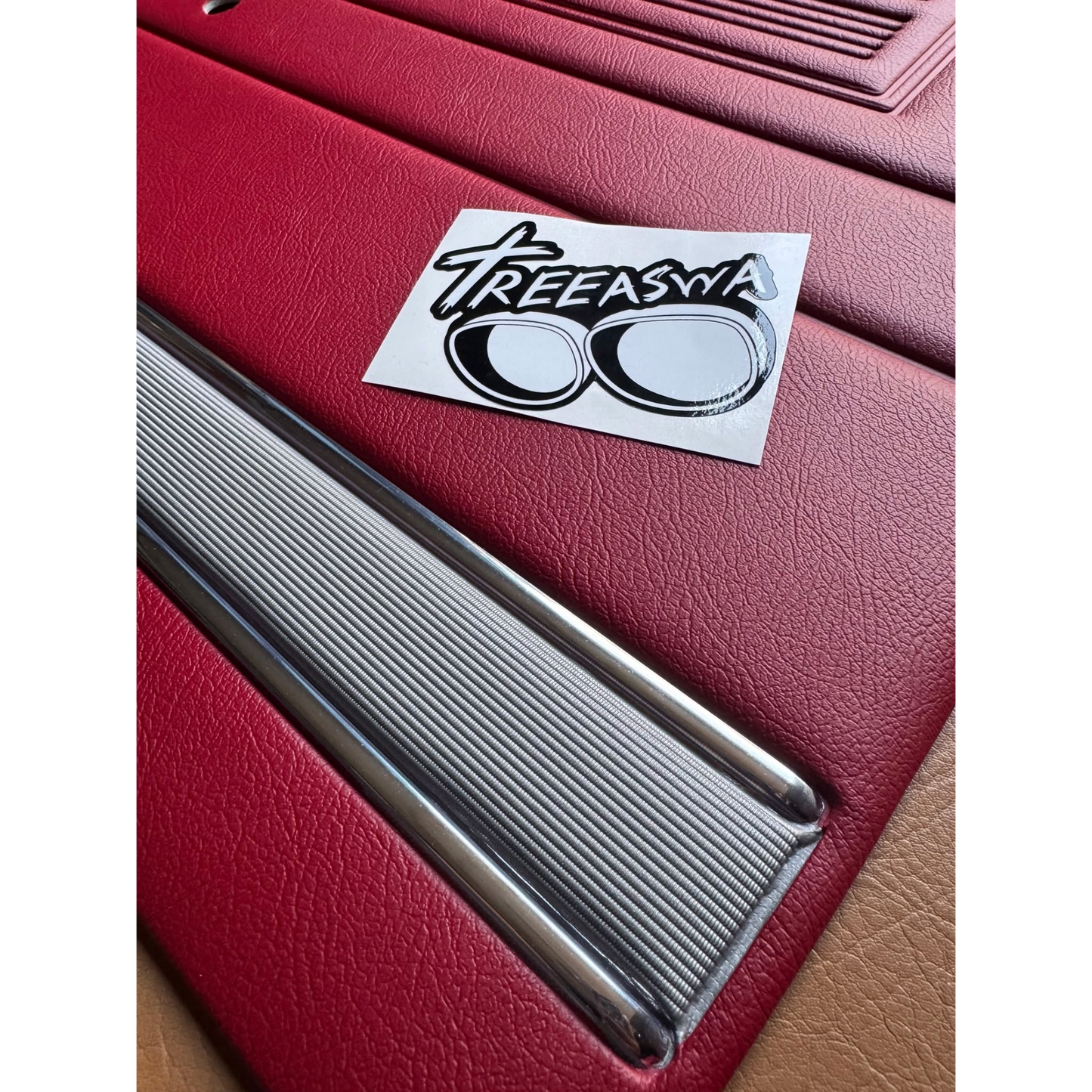 Reproduction Door Trims -  Datsun 1600 - JDM Deluxe - Set of 4