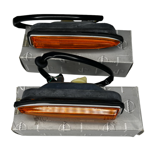 Genuine NOS Late Datsun 1600 Side Indicators - Pair